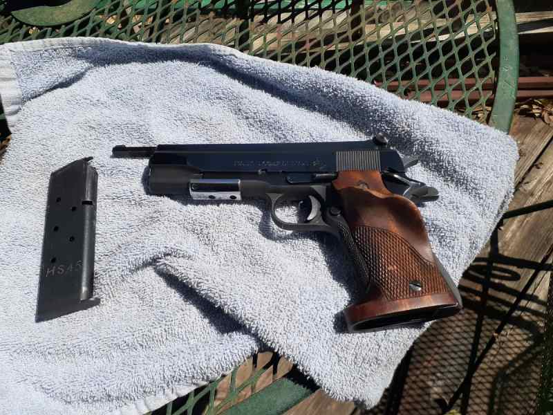 1958 custom Colt 1911 from Giles