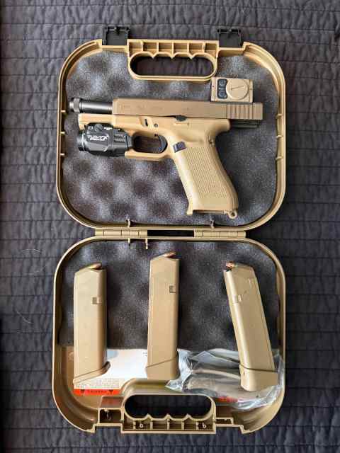 Glock 19x with Aimpoint Acro P2 &amp; TLR 7x