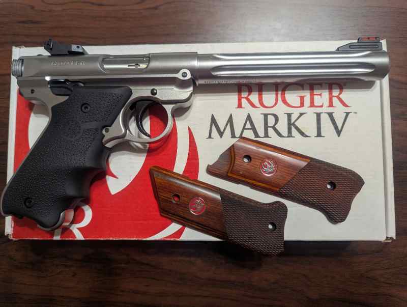 Ruger MK IV Hunter