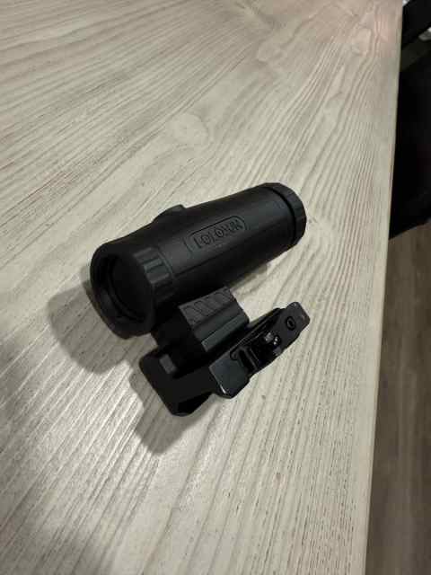 Holosun HM3X 3x Flip-to-Side Magnifier w/QD Mount