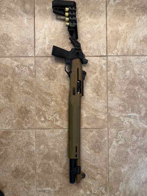 Beretta 1301 Tactical Mod 2 w/ Chisel Stock