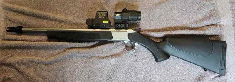 CVA SCOUT 300 BLK 16&quot; EOTECH 300BLK SCOPE