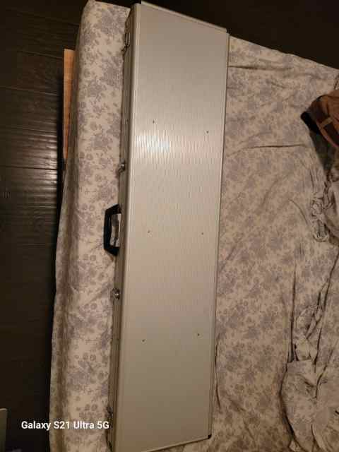 Metal Gun Case
