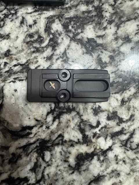 Staccato Acro mounting plate 