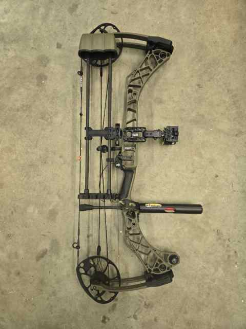 Mathews VXR 31.5 Bow - Complete Setup
