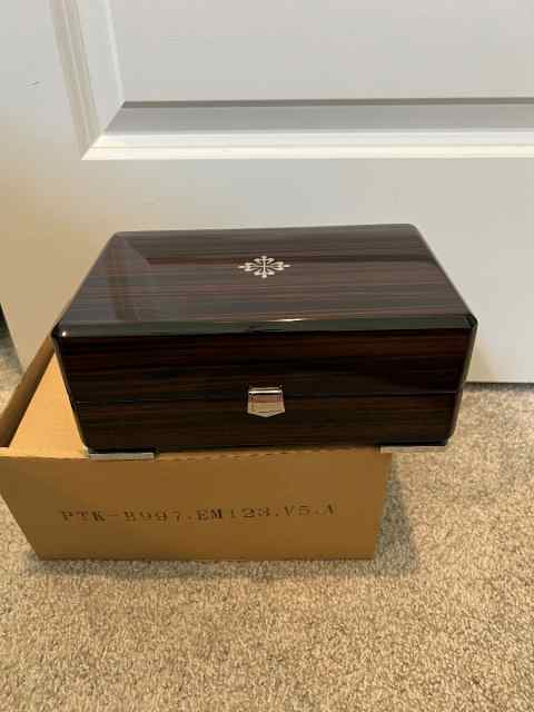 Patek Philippe Wooden Jewelry/storage box WTT 