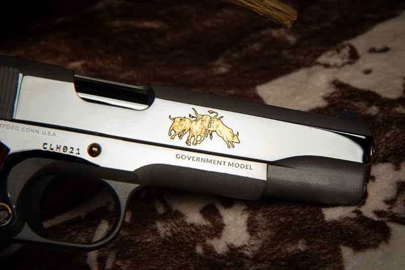O1911C-SS-CLH-3.jpg