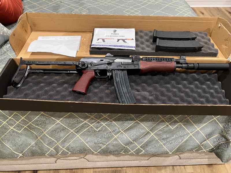 Zastava ZPAP 85    5.56mm
