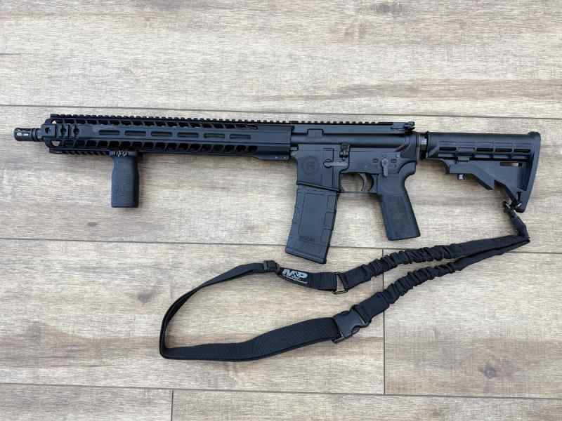 *USED* RADICAL 300 BLKOUT