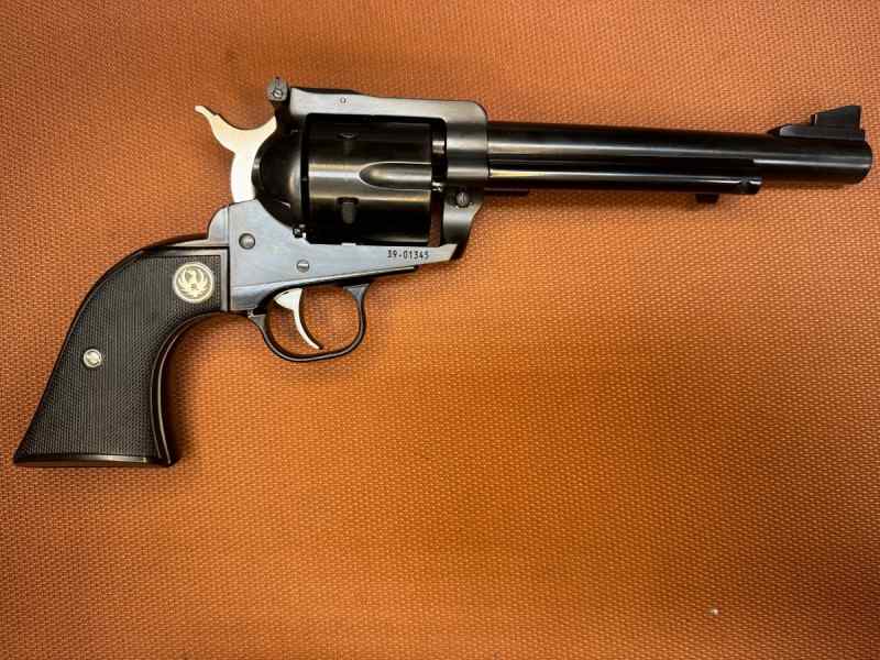 NEW IN BOX - Ruger Blackhawk Convertible - 357Mag