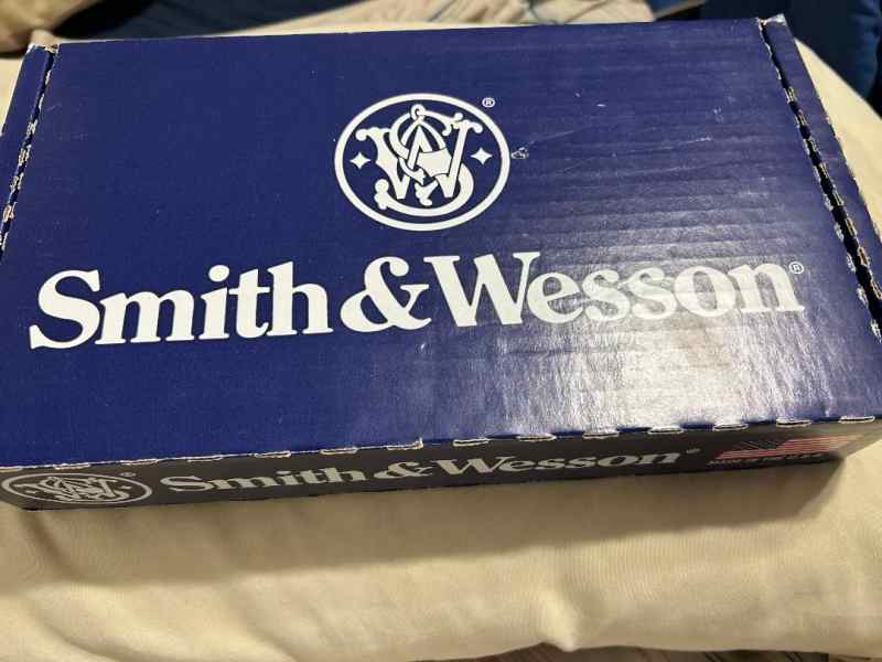 S&W 1.jpg