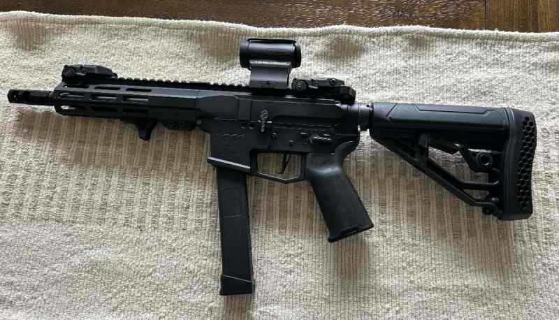 Armalite AR-19 9mm with extras Like new